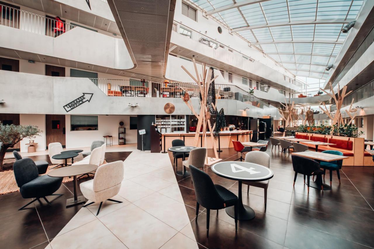Cowool Cergy Aparthotel Exterior photo
