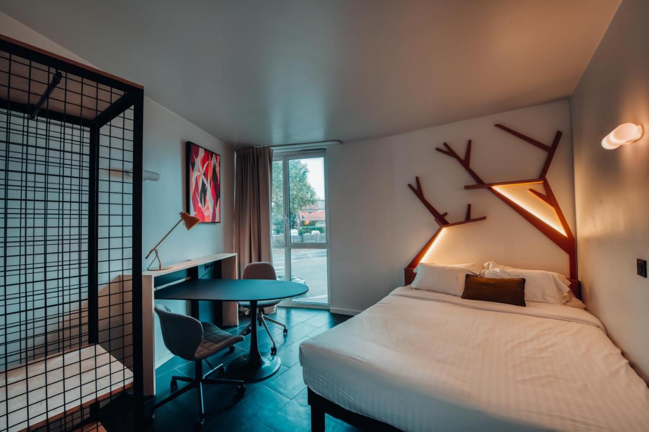 Cowool Cergy Aparthotel Exterior photo